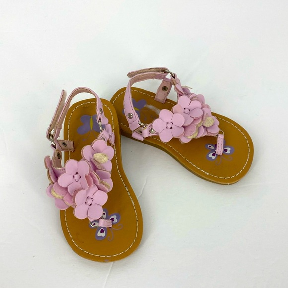 Laura Ashley Other - Laura Ashley Infant Baby Thong Sandals Size 5 Pink Faux Leather Floral detail